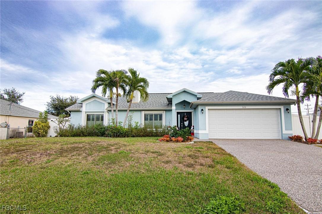 723 SE 9th Ave., Cape Coral, FL 33990