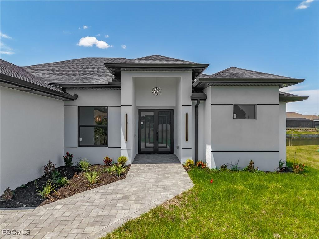 323 NE 19th Ter., Cape Coral, FL 33909