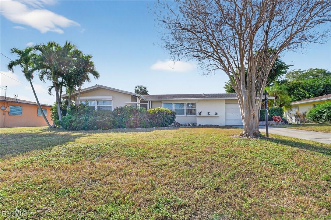 1718 SE 29th Ln., Cape Coral, FL 33904