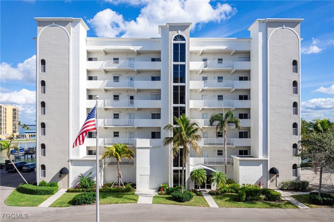 4331 Bay Beach Ln. #651, Fort Myers Beach, FL 33931