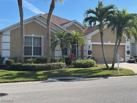 9214 Palm Island Cir., North Fort Myers, FL 33903