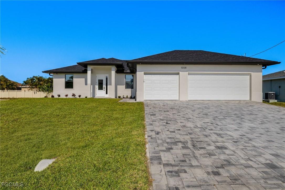 1008 NW 36th Pl., Cape Coral, FL 33993