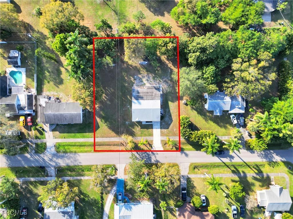 356 New York Dr., Fort Myers, FL 33905