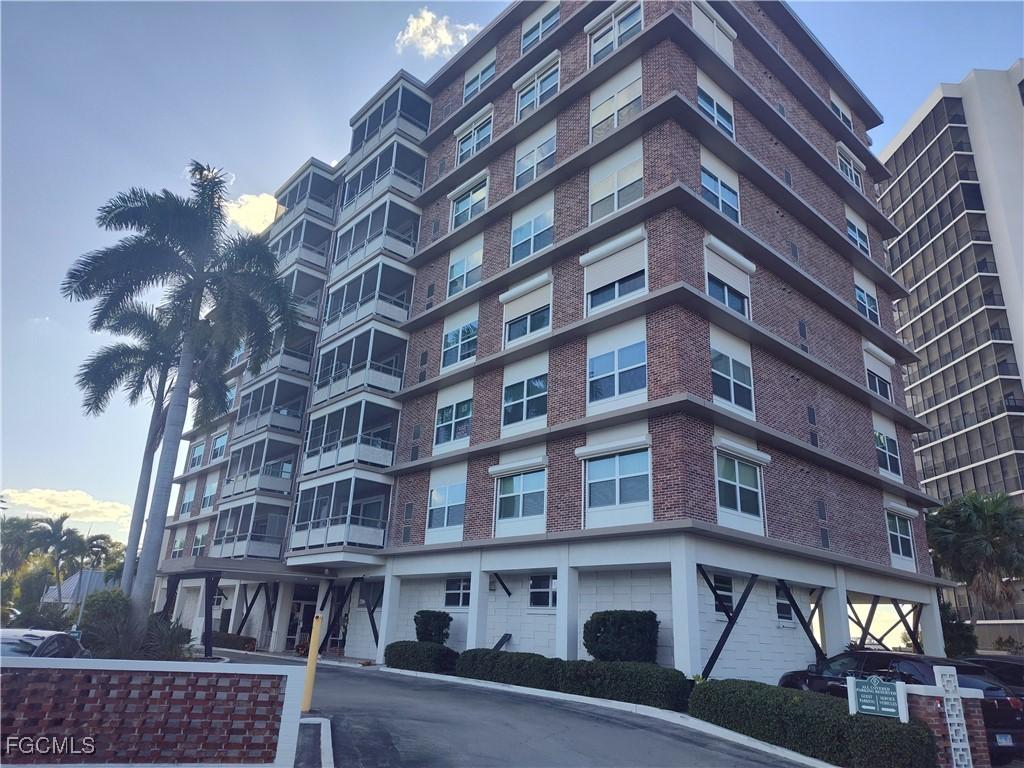 2350 W 1st St. #203, Fort Myers, FL 33901