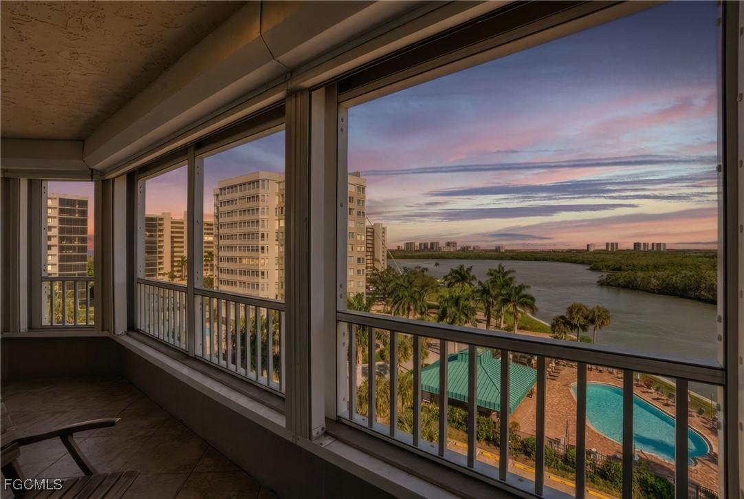 25 Bluebill Ave. #A606, Naples, FL 34108