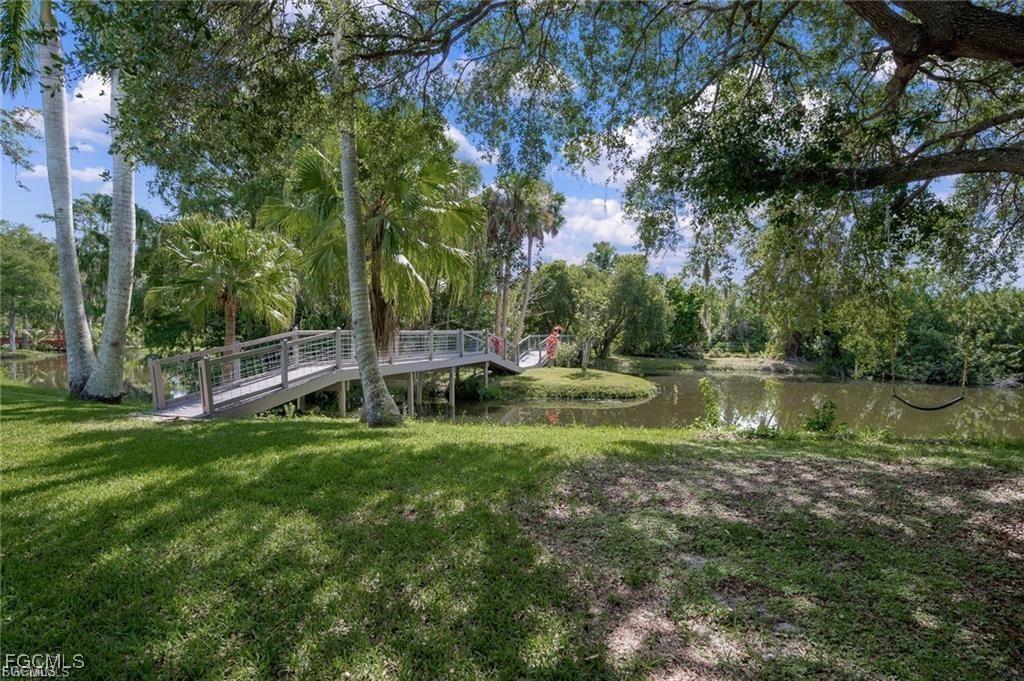 17226 Castleview Dr., North Fort Myers, FL 33917