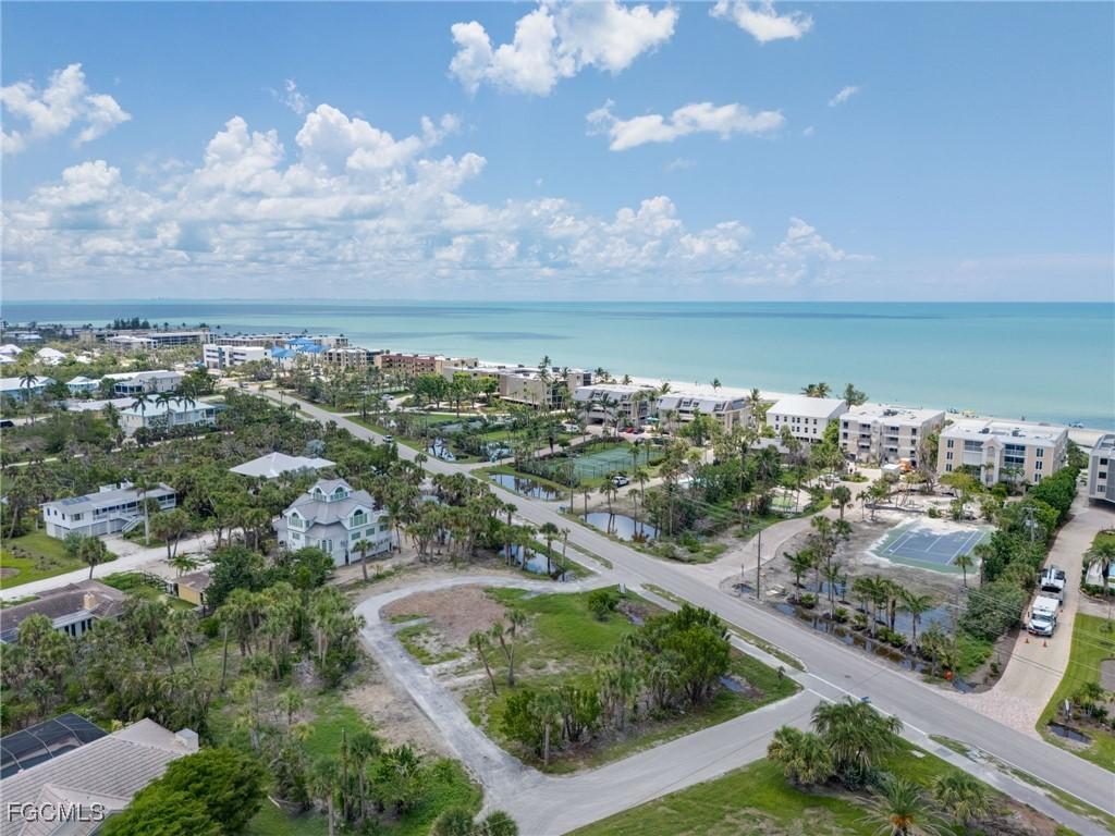 2950 W Gulf Dr., Sanibel, FL 33957