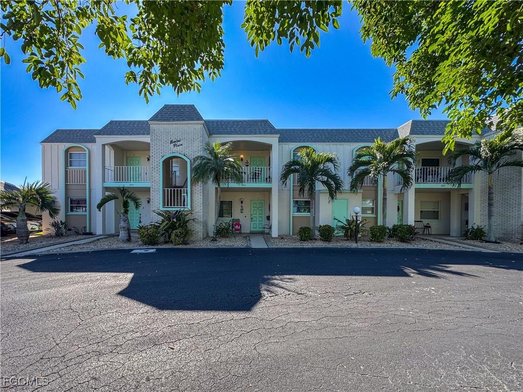 304 Tudor Dr. #7, Cape Coral, FL 33904