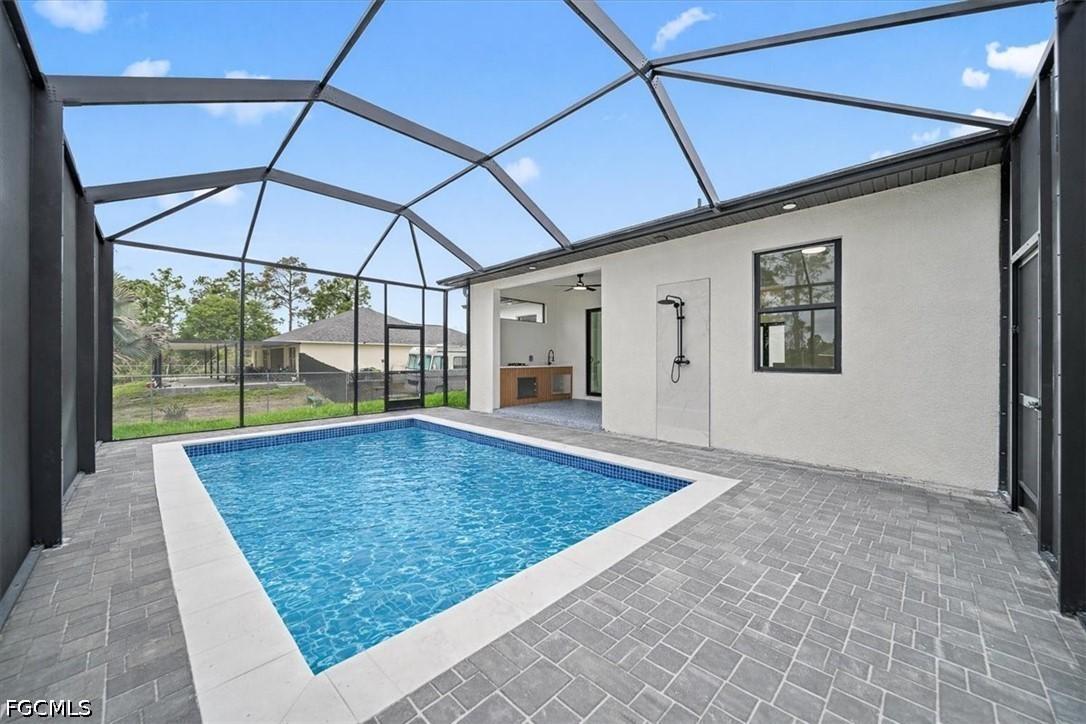 910 Plumosa Ave., Lehigh Acres, FL 33972