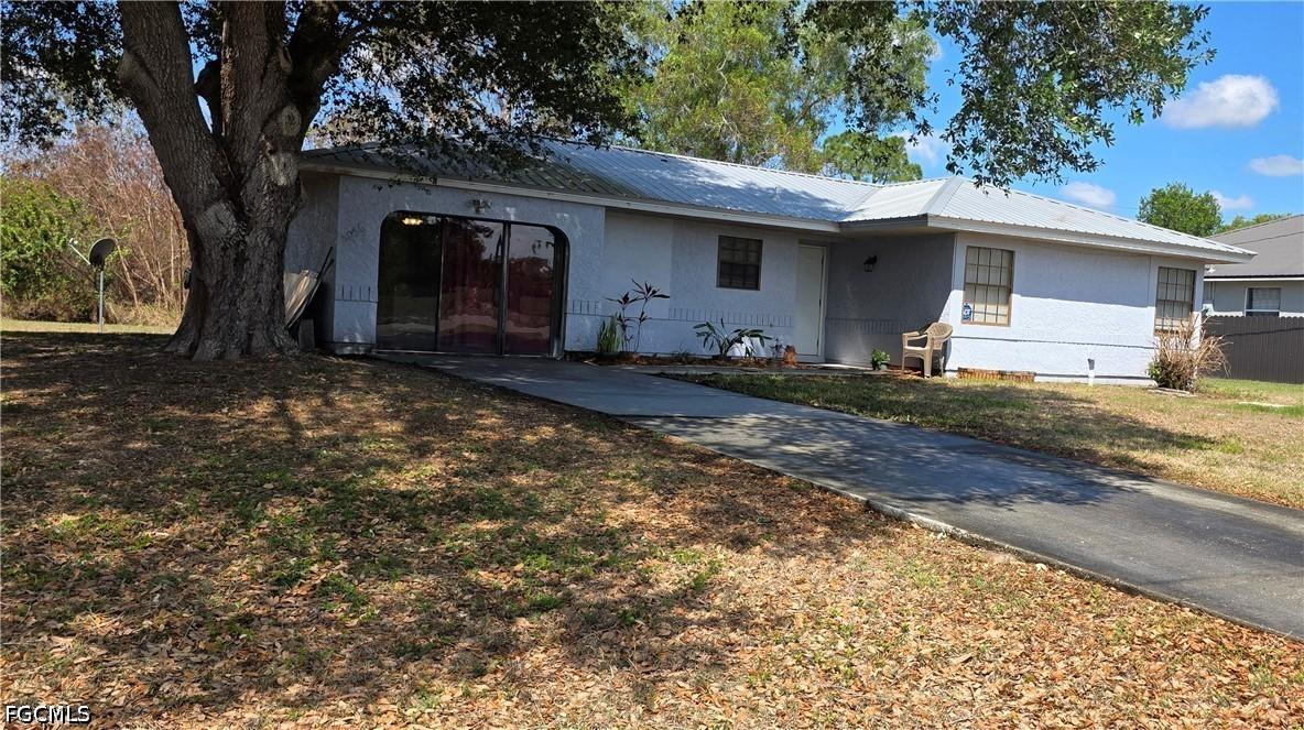 5036 SE Tradewinds Cir., Labelle, FL 33935