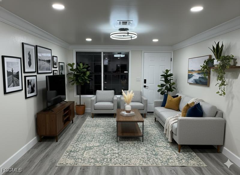 5219 Treetops Dr. #I, Naples, FL 34113