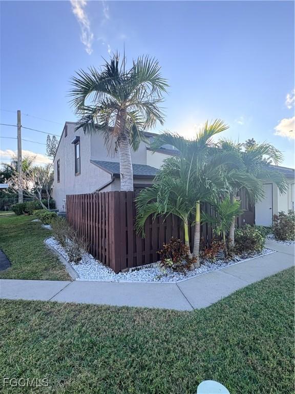 8893 Somerset Blvd., Fort Myers, FL 33919