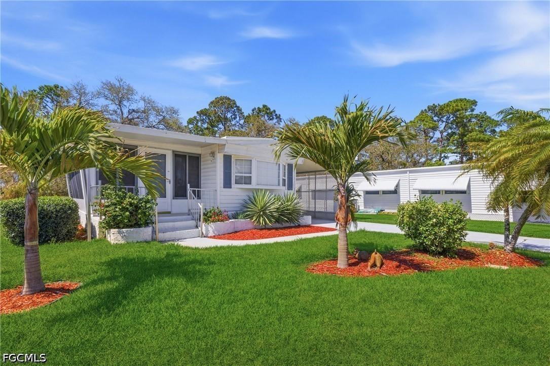 341 Shrub Ln., North Fort Myers, FL 33917