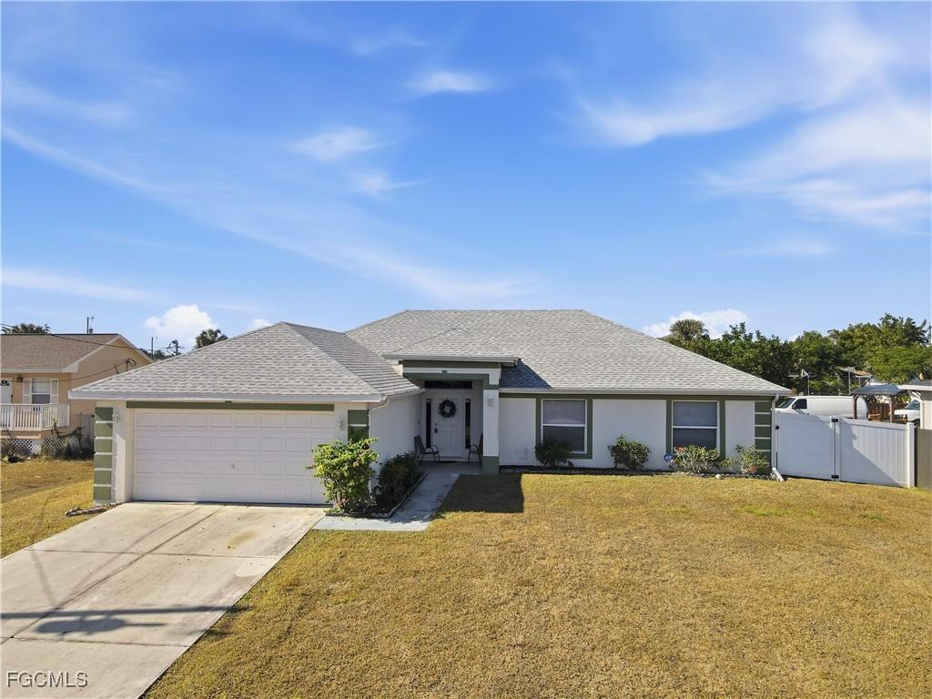 4602 Beth Ave., Lehigh Acres, FL 33976
