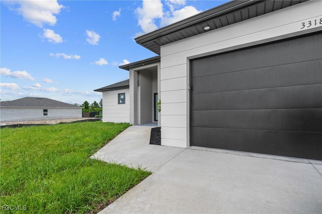 3318 30th St., Lehigh Acres, FL 33976