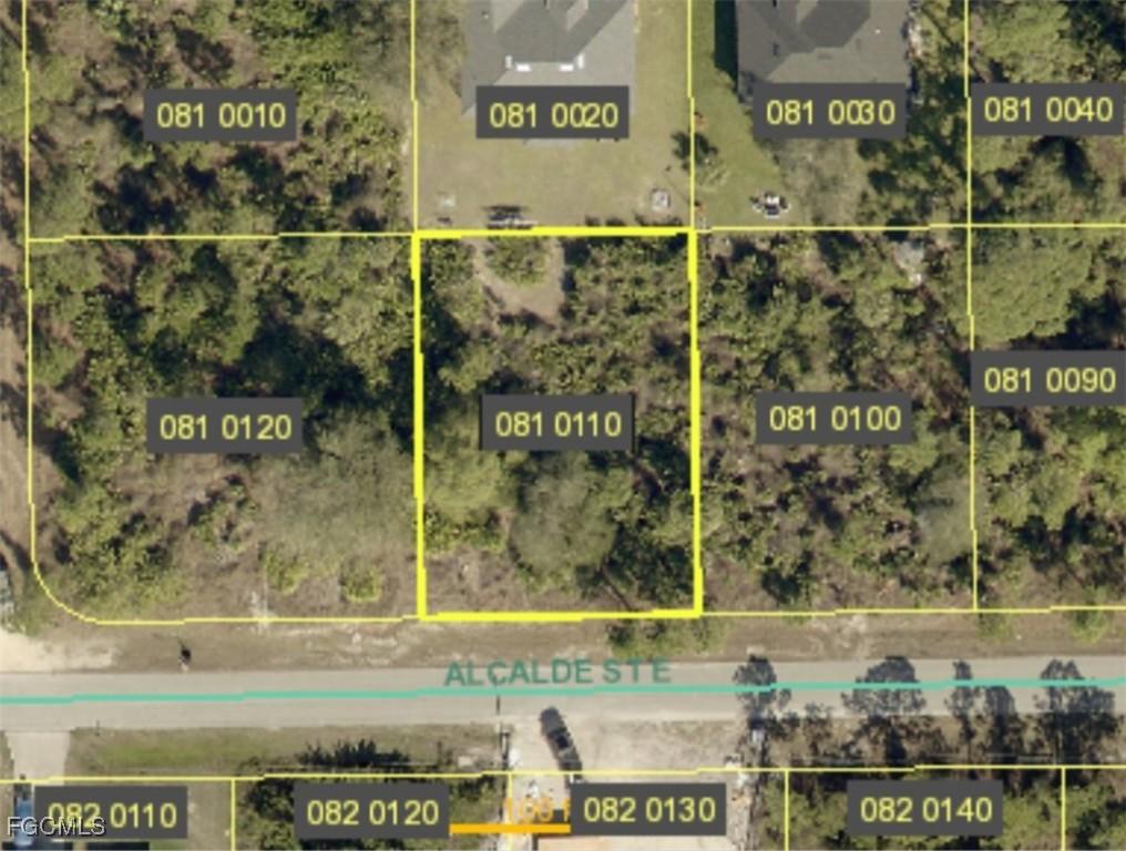 1033 Alcalde St., Lehigh Acres, FL 33974