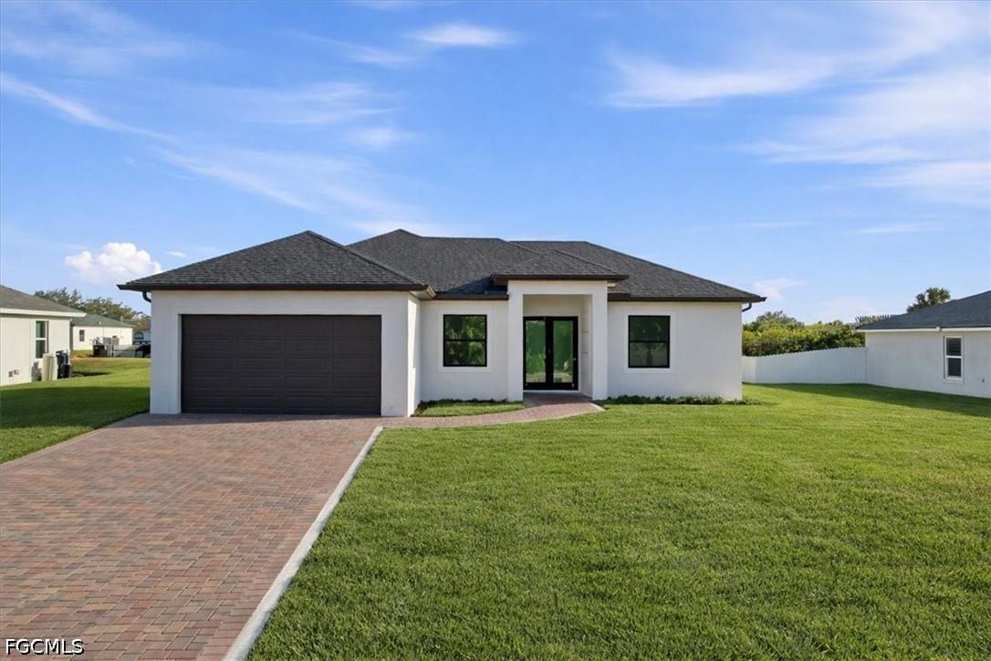 724 Calumet St., Lehigh Acres, FL 33974