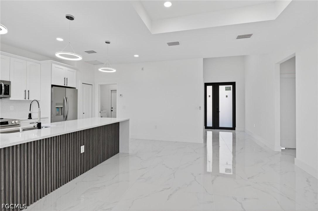 3903 11th St., Lehigh Acres, FL 33976