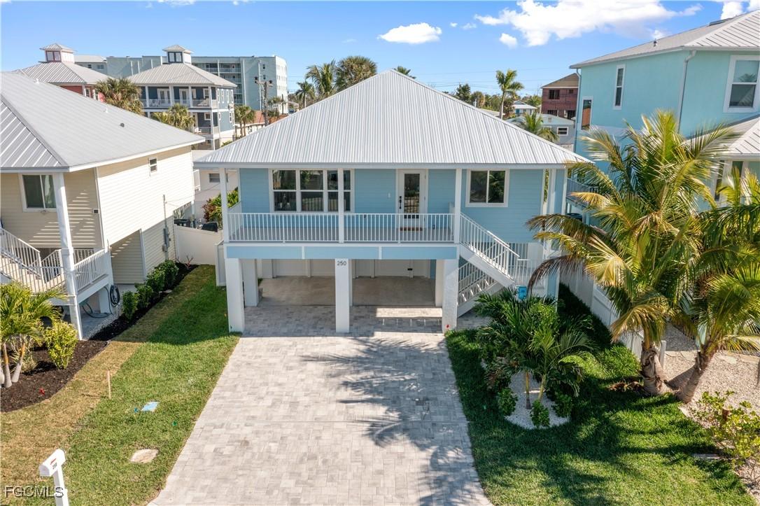 250 Pearl St., Fort Myers Beach, FL 33931