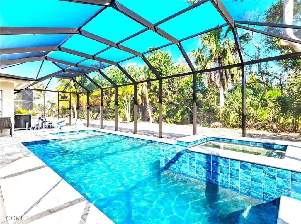 425 Donora Blvd., Fort Myers Beach, FL 33931