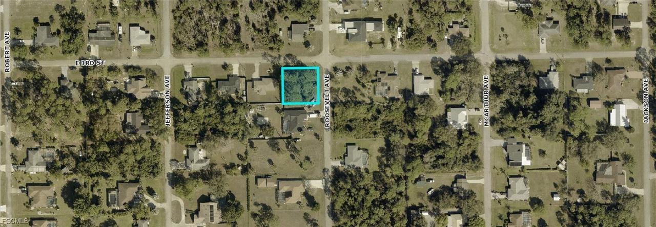 2606 E 3rd St., Lehigh Acres, FL 33936