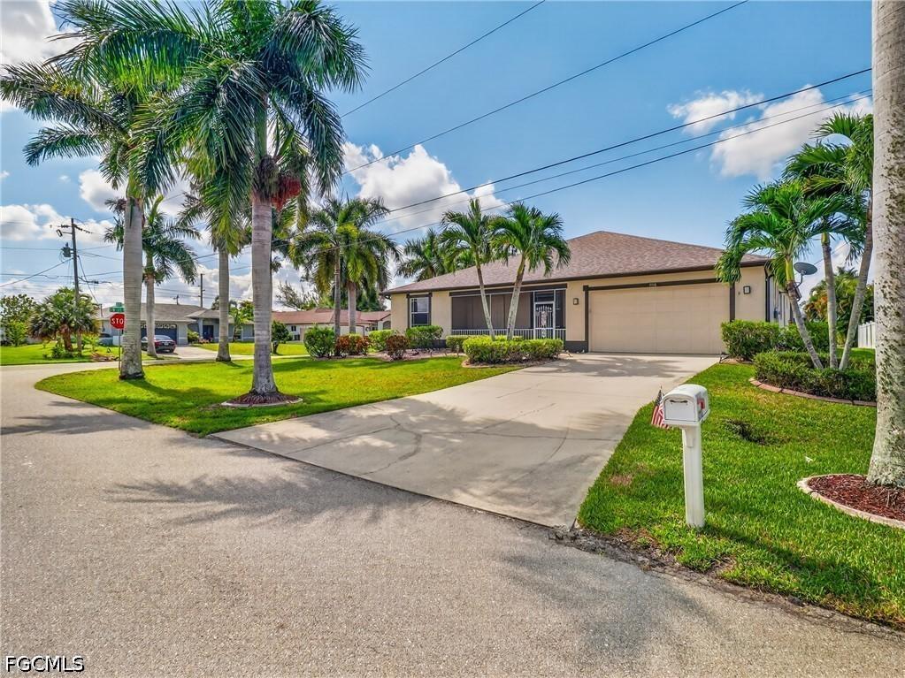 2116 SW 44th St., Cape Coral, FL 33914