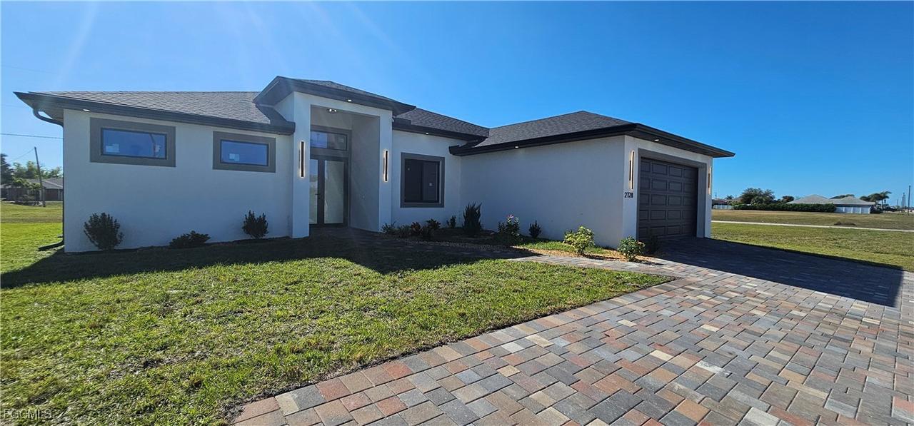 2728 Tropicana Pkwy., Cape Coral, FL 33993
