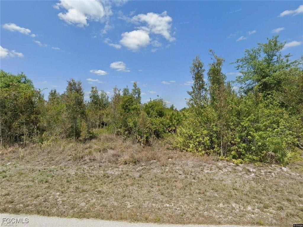 3617 8th St., Lehigh Acres, FL 33976