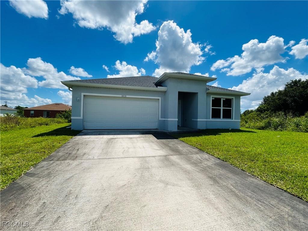 3215 8th St., Lehigh Acres, FL 33976