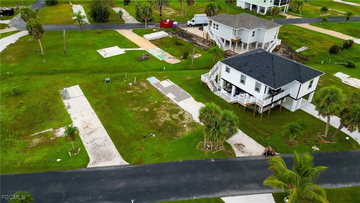 13660 Gannet Dr., Fort Myers, FL 33908