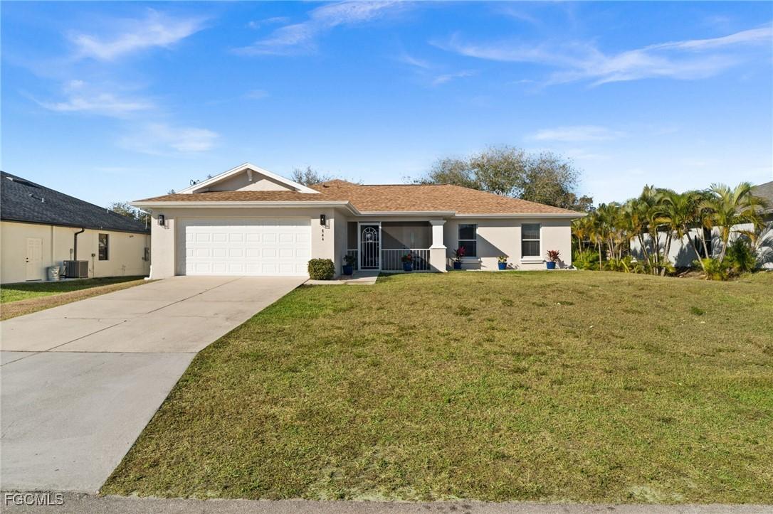 844 NE 6th Pl., Cape Coral, FL 33909