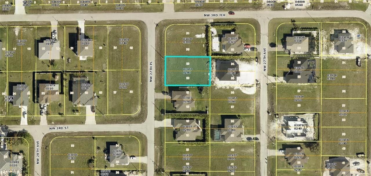 307 NW 27th Pl., Cape Coral, FL 33993