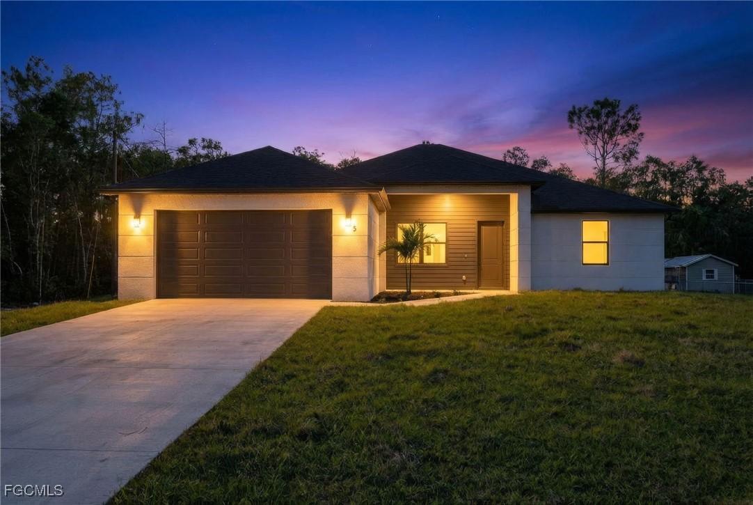 115 Johns Ave., Lehigh Acres, FL 33936