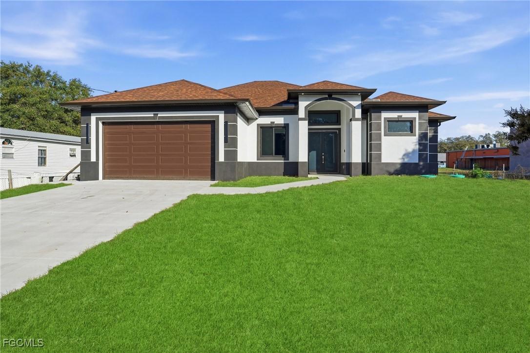 88 Orange Ave., Labelle, FL 33935