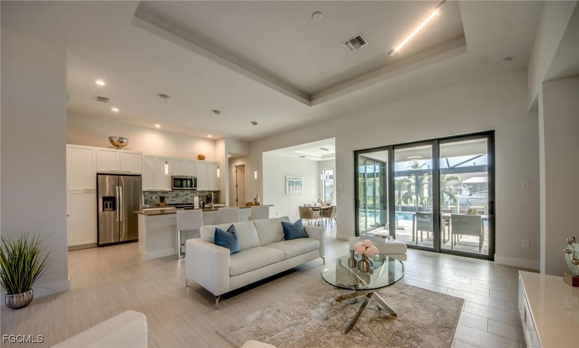 1808 SW 30th Ter., Cape Coral, FL 33914