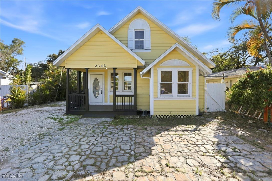 2342 Stella St., Fort Myers, FL 33901