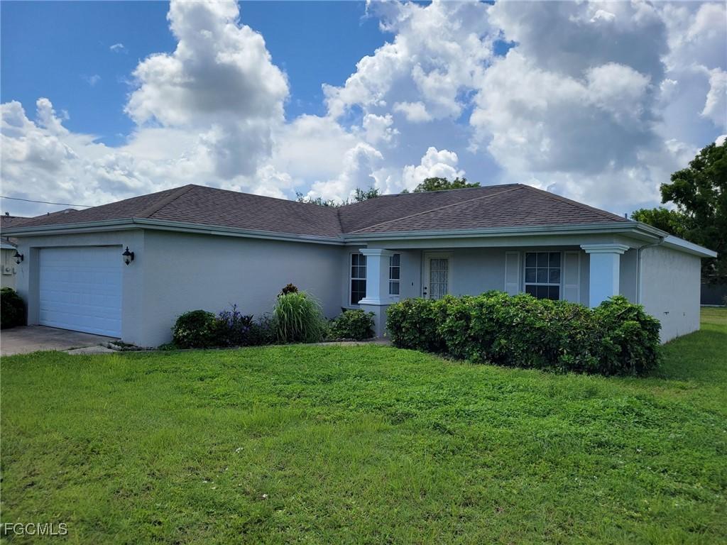 402 NW 18th St., Cape Coral, FL 33993