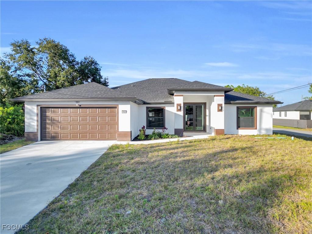 2900 3rd St., Lehigh Acres, FL 33976