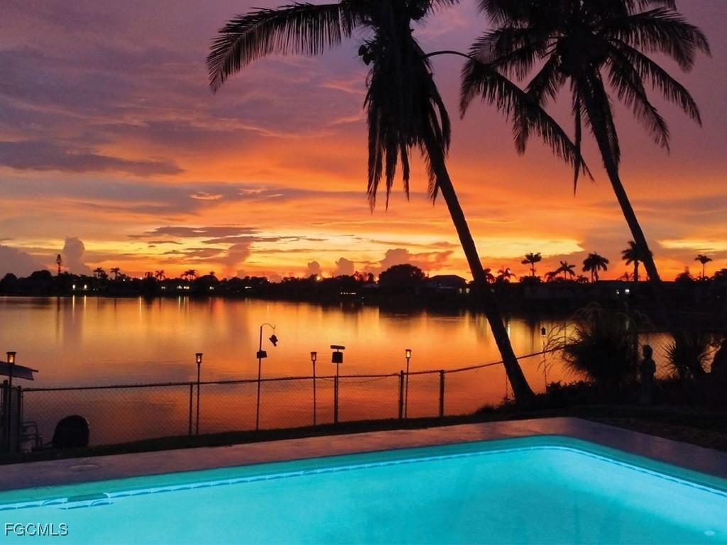 240 SE 20th Pl., Cape Coral, FL 33990