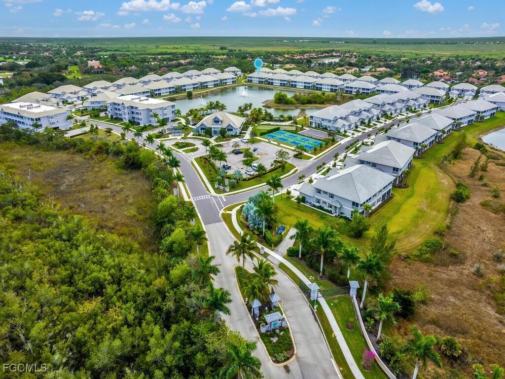 233 Indies Dr. #201, Naples, FL 34114