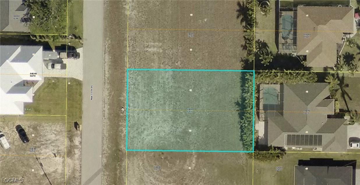 721 NW 37th Pl., Cape Coral, FL 33993