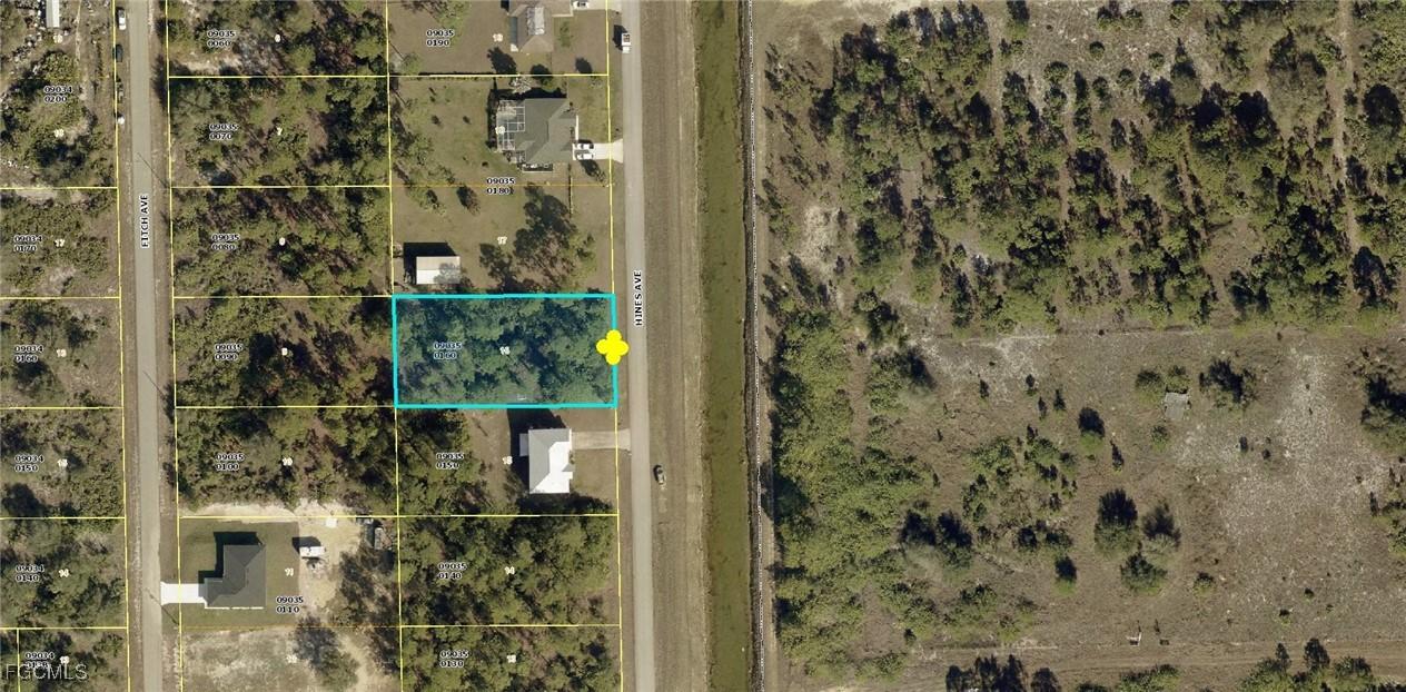 607 Hines Ave., Lehigh Acres, FL 33972