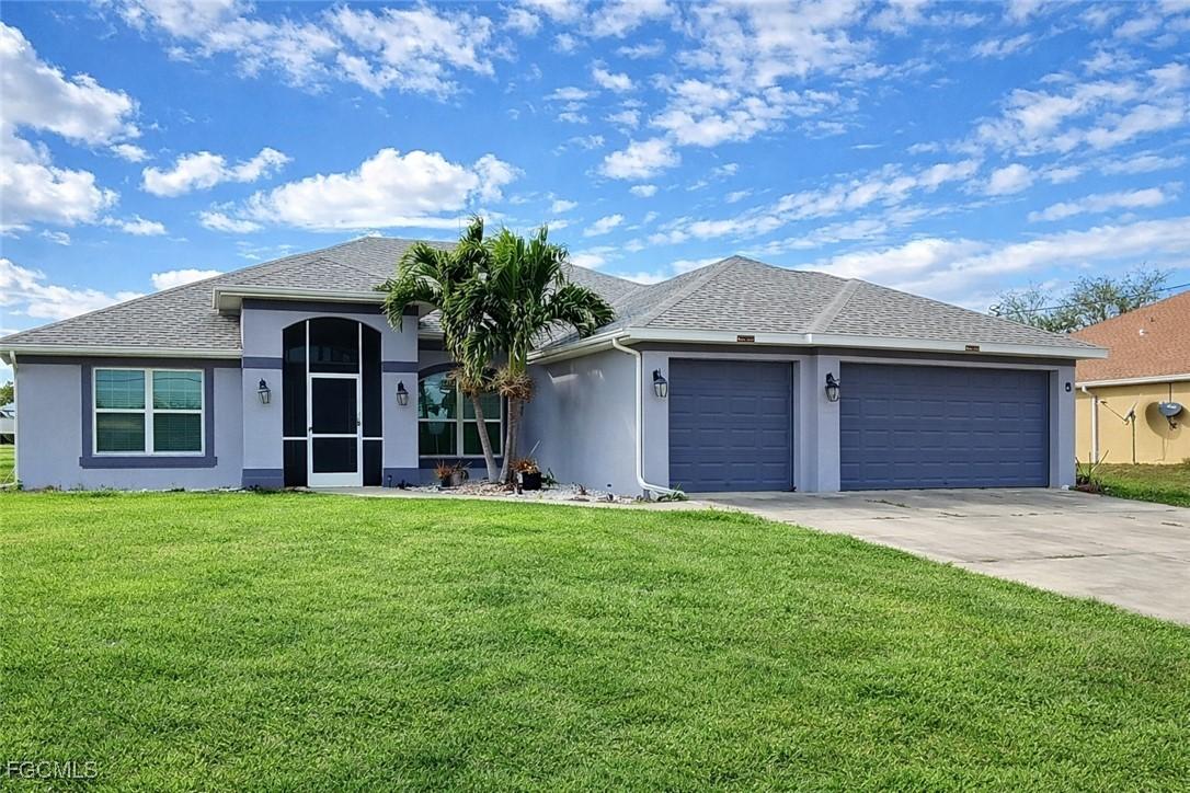 1426 NE 5th Pl., Cape Coral, FL 33909