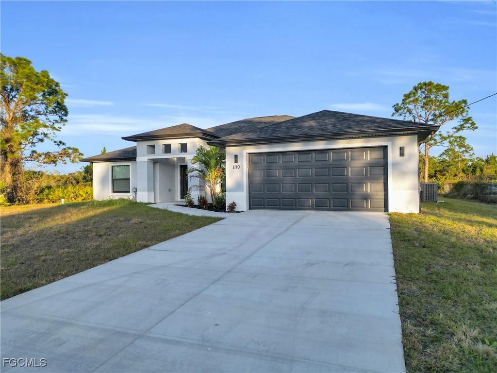 1110 Plumosa Ave., Lehigh Acres, FL 33972