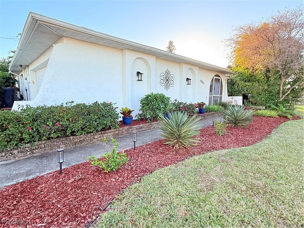 4047 Country Club Blvd., Cape Coral, FL 33904