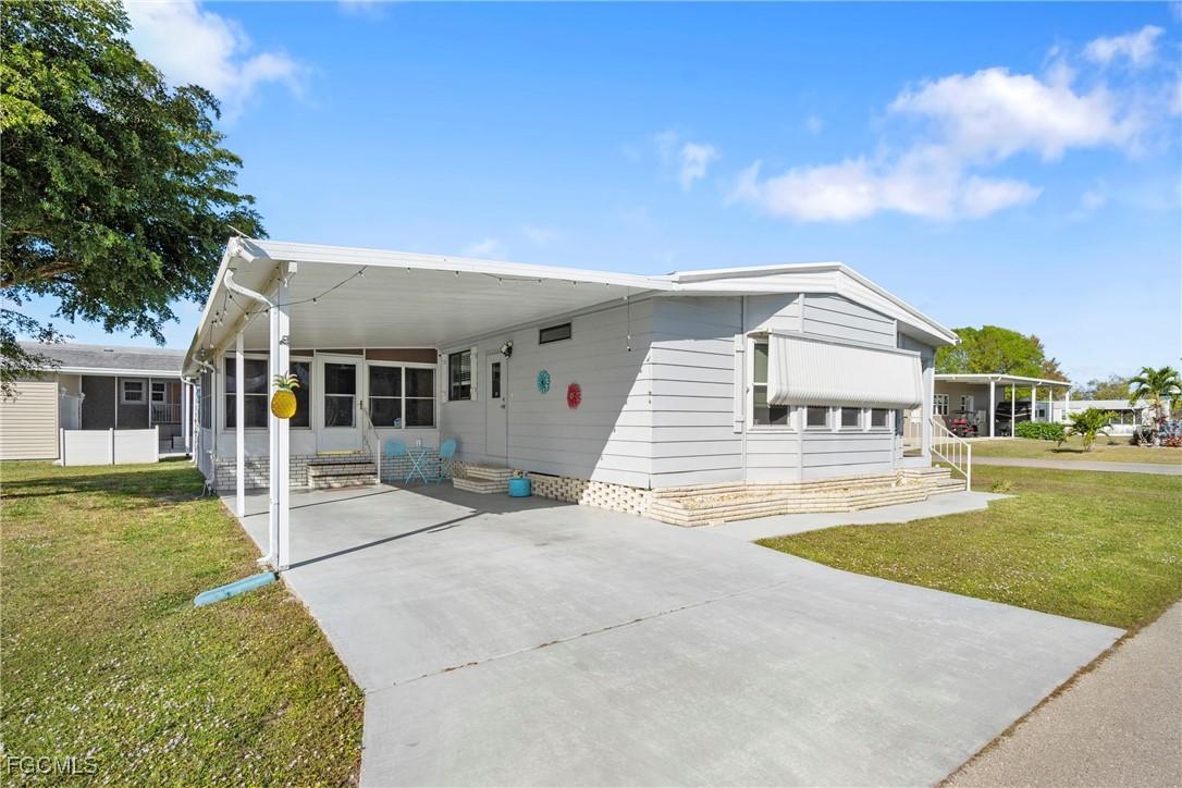 9814 Creekwood Ln., Fort Myers, FL 33905