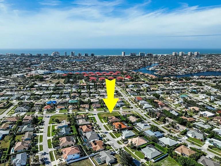 1318 Freeport Ave., Marco Island, FL 34145