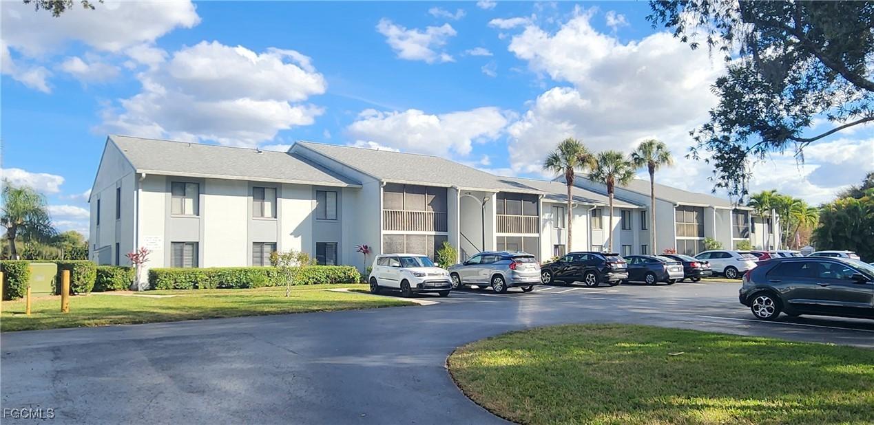 4781 Lakeside Club Blvd. #2-B1, Fort Myers, FL 33905