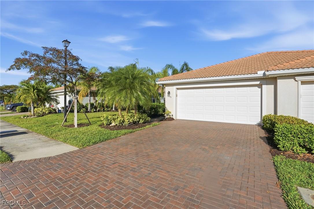 10293 Prato Dr., Fort Myers, FL 33913