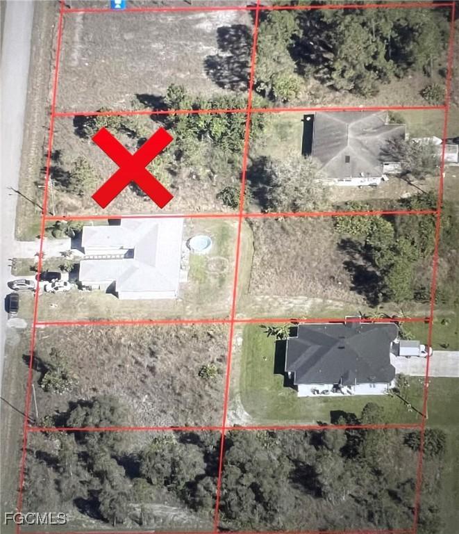 787 Bedford Dr., Lehigh Acres, FL 33974